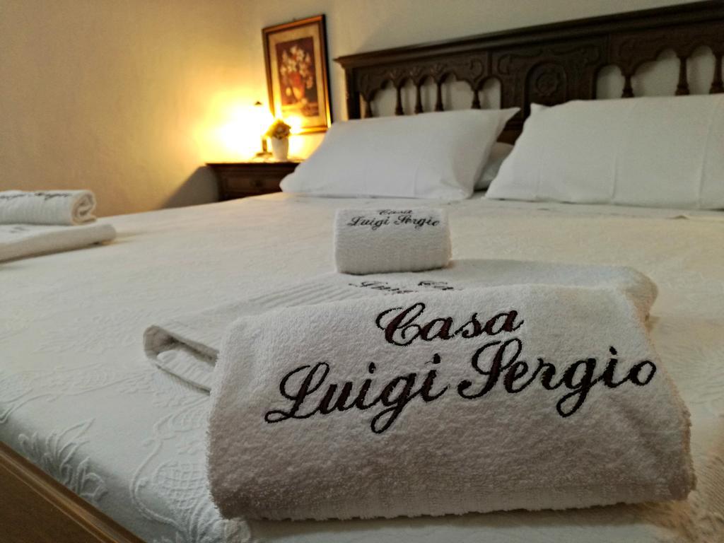 דירות סנטו סטפאנו די קמאסטרה Casa Luigi Sergio - Affitto Breve מראה חיצוני תמונה